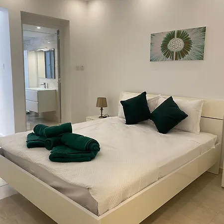 Ghadira Bay Retreat By Ma Apartman